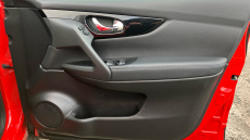 Nissan Qashqai 1.3 DiG-T Acenta Premium 5dr Petrol Hatchback